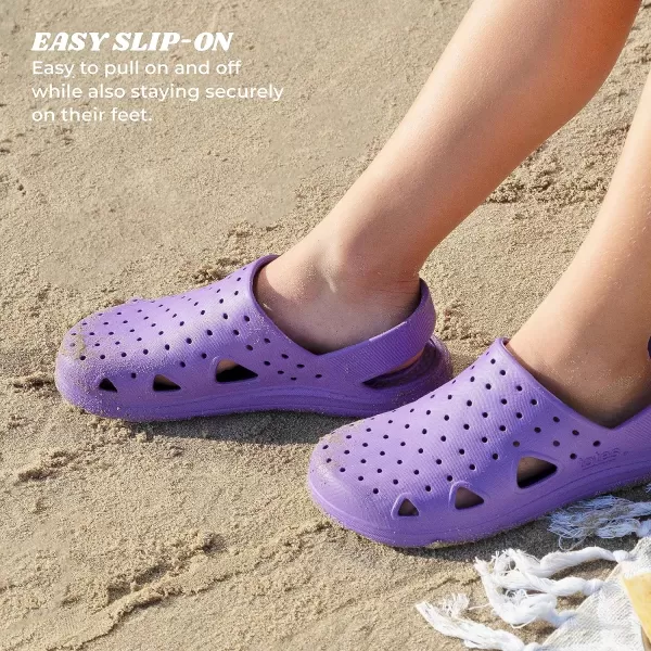 totes Kids Everywear Splash and Play Clog