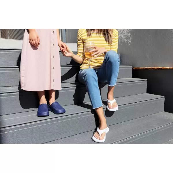 totes Kids Everywear Splash and Play Clog