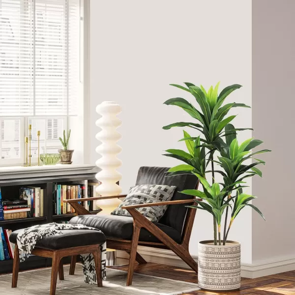 VIAGDO Dracaena Silk Plant Artificial 5ft Faux House Plants Evergreen Dracaena Marginata Fake Yucca Palm Trees in Pot Realistic Dragon Tree for Living Room Home Office Decor Indoor OutdoorGreen