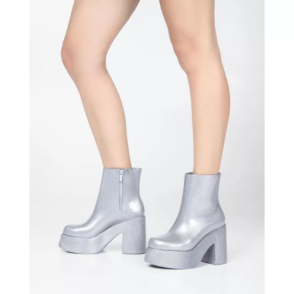 Melissa Nubia II Women's Platform Boot