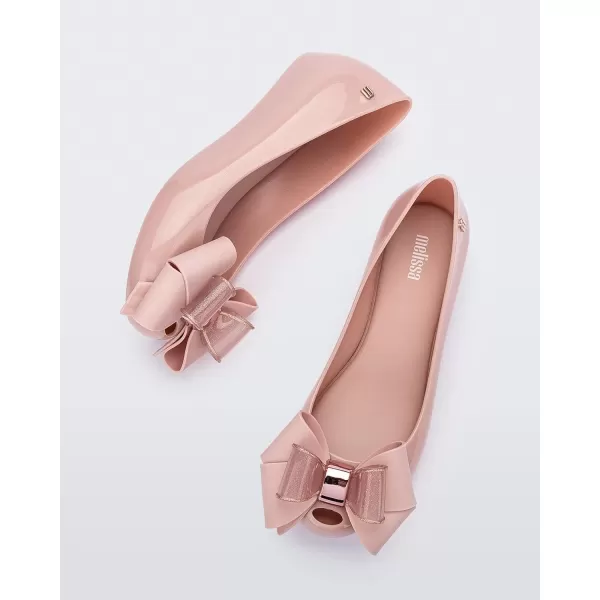 Melissa Ultragirl Sweet XXI Flats for Women - Comfortable, Stylish &amp; Flexible Jelly Flat Shoes with Cut-Out Toe, Classic Jelly Upper &amp; Bow Embellishment
