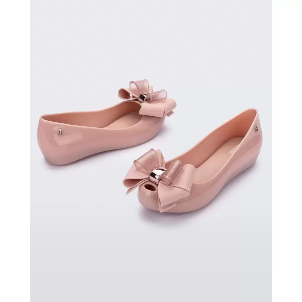 Melissa Ultragirl Sweet XXI Flats for Women - Comfortable, Stylish &amp; Flexible Jelly Flat Shoes with Cut-Out Toe, Classic Jelly Upper &amp; Bow Embellishment