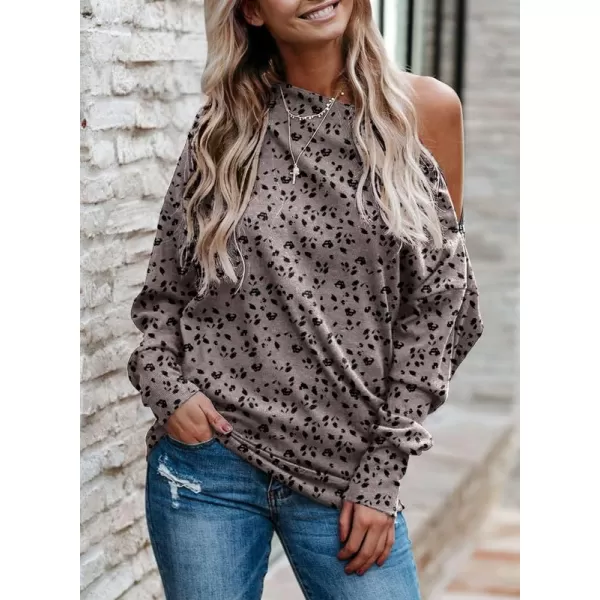 Dokotoo Women's Off The Shoulder Batwing Long Sleeve Sweatshirt Casual Loose Pullover Tops