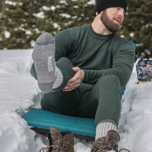 Minus33 Kancamagus Mens Midweight Base Layer Pants  100 Merino Wool Bottoms  Multi Use Long Johns  Thermal UnderwearBlack