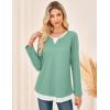 imageGRACE KARIN Women Long Sleeve Shirt2025 Fall Casual Crew Neck Tunic TopWaffle Knit Color Block Basic OutfitsGreen