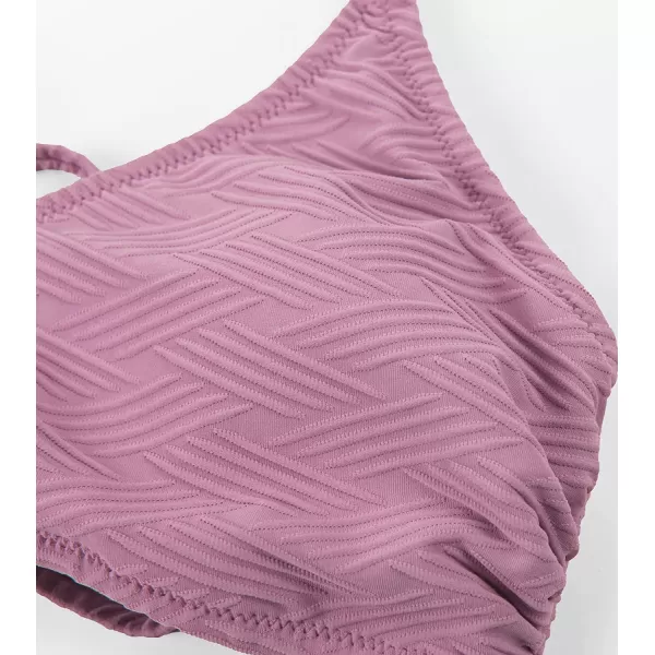 imageCUPSHE Bikini Top for Women Bathing Suit Criss Cross Self Tie Spaghetti Straps V NeckPink