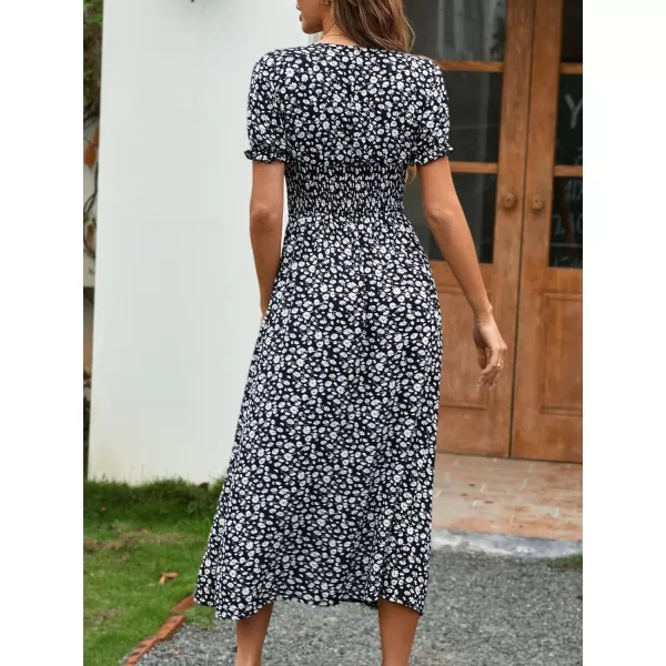 imageCUPSHE Dress for Women Maxi Dress Short Sleeve Plunge A Line Pull Over V Neck SmockingBlack
