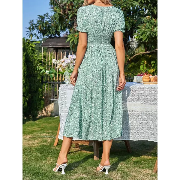 imageCUPSHE Dress for Women Maxi Dress Short Sleeve Plunge A Line Pull Over V Neck SmockingGreen