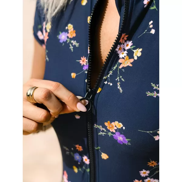 imageCUPSHE One Piece Swimsuit for Women Mock Neck Zipper Short Sleeve Bathing SuitNavy Floral