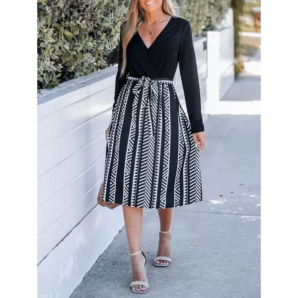 imageCUPSHE Paisley Print Belted Dress Short Sleeves Crew Neck Dresses Casual SummerBlackv Neck