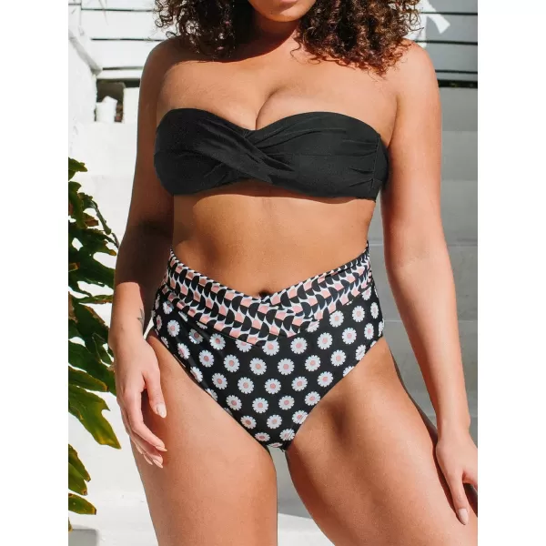 imageCUPSHE Plus Size Bikini Set for Women Bathing Suits High Waisted V Neck Twist Adjustable Straps Back Self Tie V Cut BottomBlack Floral