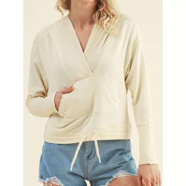 imageCUPSHE Women Beige Long Sleeve Drawstring HoodieCUPSHE Women Beige Long Sleeve Drawstring Hoodie