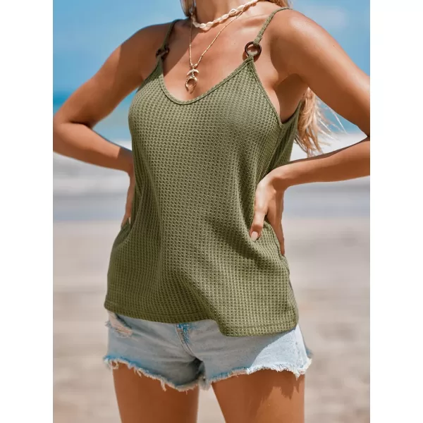 imageCUPSHE Women Cloud Textured ORing Cami Sleeveless Tshirts V Neck Tank Tops CasualGreen