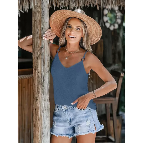 imageCUPSHE Women Cloud Textured ORing Cami Sleeveless Tshirts V Neck Tank Tops CasualLight Blue