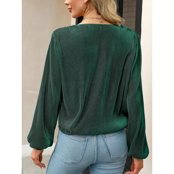 imageCUPSHE Women Peasant Sleeve Tops Casual Loose Fit V Neck Solid Ruched BlouseMalachite Green