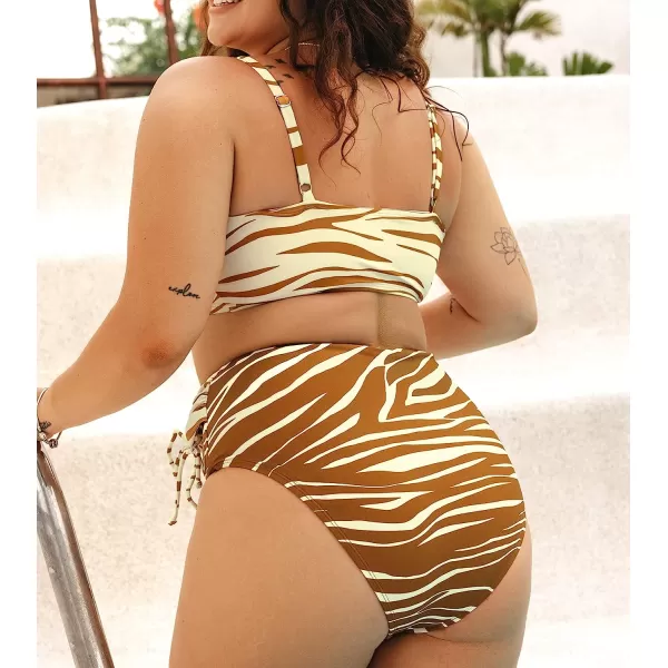 imageCUPSHE Women Plus Size Bikini Top Scoop Neck Bathing Suit Adjustable Straps Swimsuit Top Zebra PrintYelllow and Brown