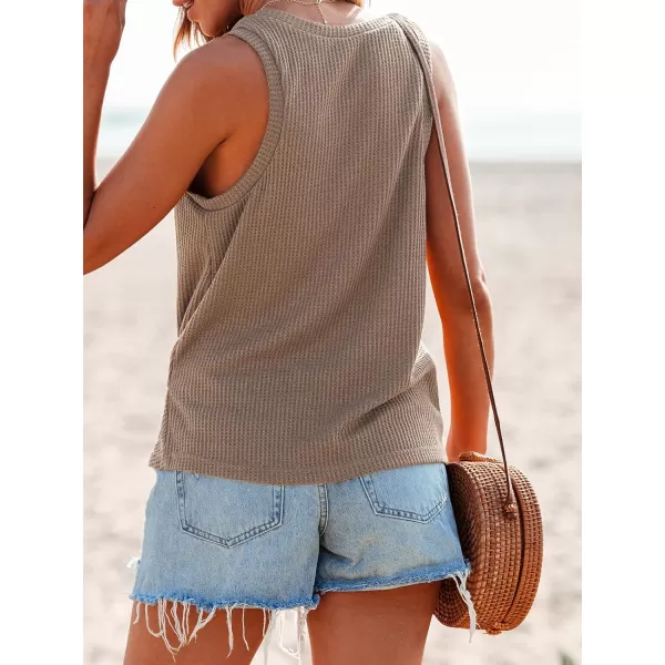 imageCUPSHE Women Tops Sleeveless Ribbed Twist Tank Top Crew Neck Shirt Casual SummerLight Brown