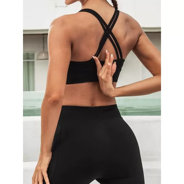 imageCUPSHE Womens Contrast Mesh Sports Bra Strappy Criss Cross Sports Bra Medium Support Padded Yoga TopBlack