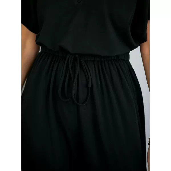 imageCUPSHE Womens Jumpsuits Short Sleeve Tapered Leg Jersey Overall V Neck Outfit CasualBlack