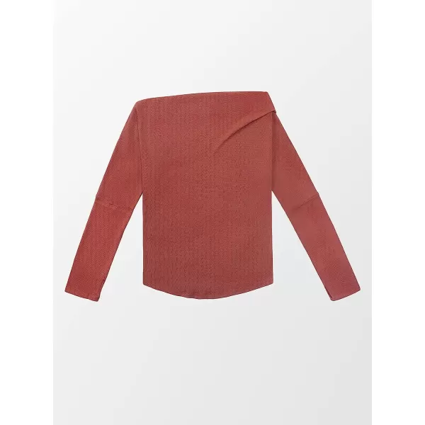 imageCUPSHE Womens Long Sleeve Sweatshirt Minimalist Oblique Neck Casual Pullover Tunic TopsRust Red