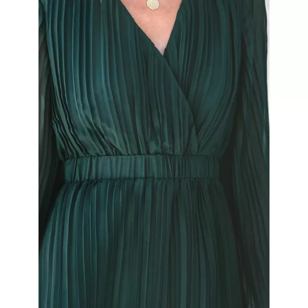 imageCUPSHE Womens Mini Dress V Neck Pleated Belted Long Sleeve A Line Short Party Dress GreenGreen
