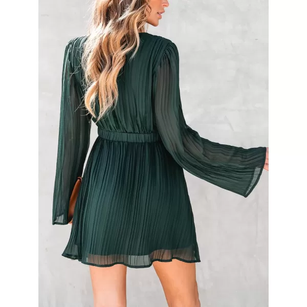 imageCUPSHE Womens Mini Dress V Neck Pleated Belted Long Sleeve A Line Short Party Dress GreenGreen