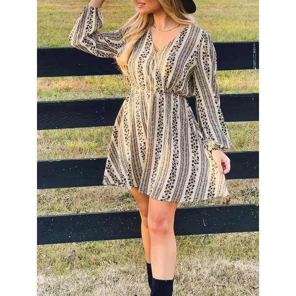 imageCUPSHE Womens V Neck Floral Print Long Sleeve Casual Mini Dress BlackBlack Floral