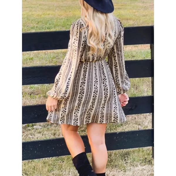 imageCUPSHE Womens V Neck Floral Print Long Sleeve Casual Mini Dress BlackBlack Floral