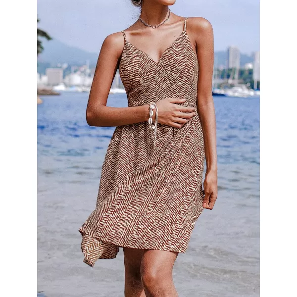 imageCUPSHE Womens V Neck Wave Pattern Bowknot Back Sleeveless Knee Length Spaghetti DressMulticoloured