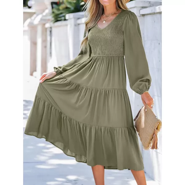 imageCUPSHE Womens VNeck Maxi Dress Long Sleeves Dresses Smocked Long Dressing CasualGreen