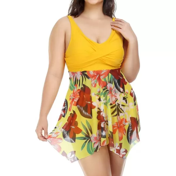 imageCUPSHE Women Plus Size Bathing Suit Two Piece Tankini Swimsuits V Neck Adjustable Strap Swim Dress with BoyshortsYellow and Tropical Print