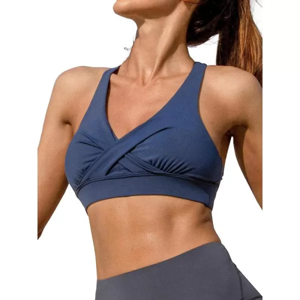 imageCUPSHE Womens High Impact Twist Tank Sports Bra Cutout Pull Over Wide Straps LightweightNavy