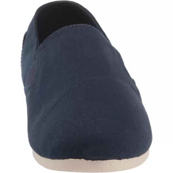TOMS Womens Redondo Slip On Flats Casual  Off WhiteNavy Canvas