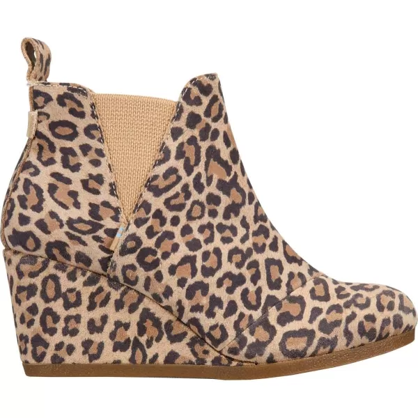 TOMS Womens Kelsey Ankle BootDesert Tan Leopard Print Suede