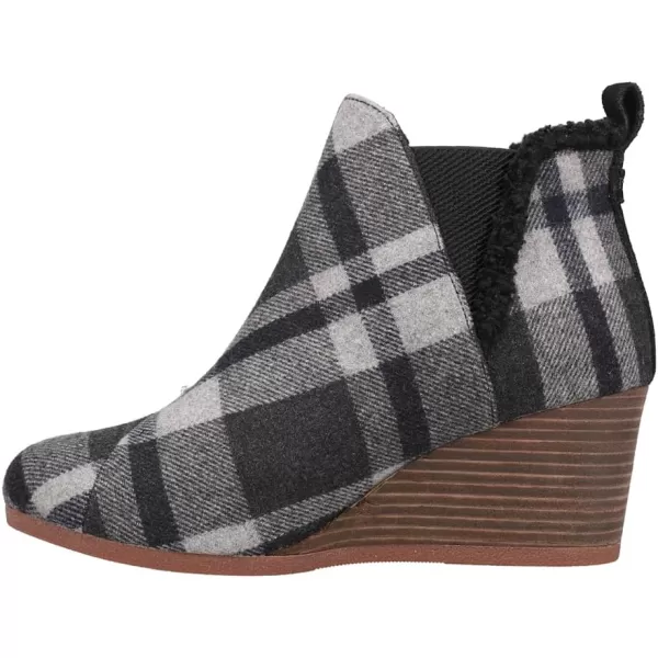 imageTOMS Womens Kelsey Fashion BootBlack Cozy Plaid Faux Shearling