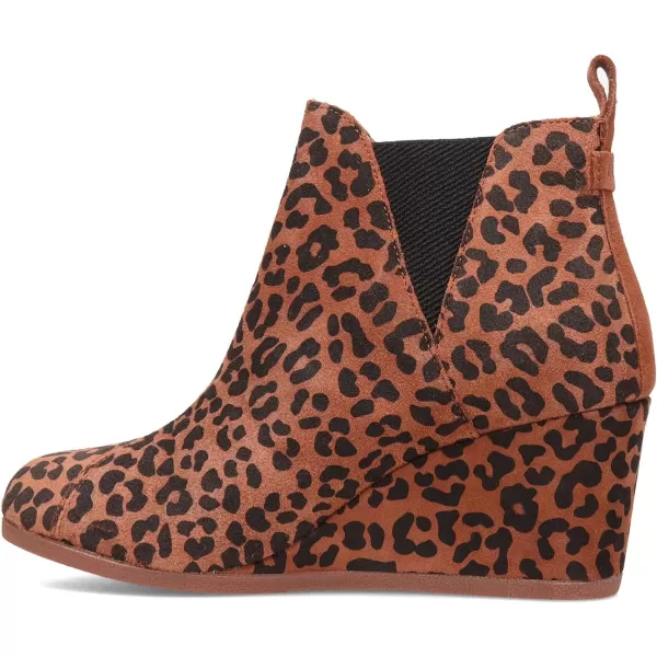 imageTOMS Womens Kelsey Fashion BootDark Ember Leopard Printed Suede