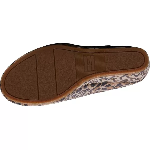 imageTOMS Womens Kelsey Fashion BootDesert Tan Leopard Print Suede