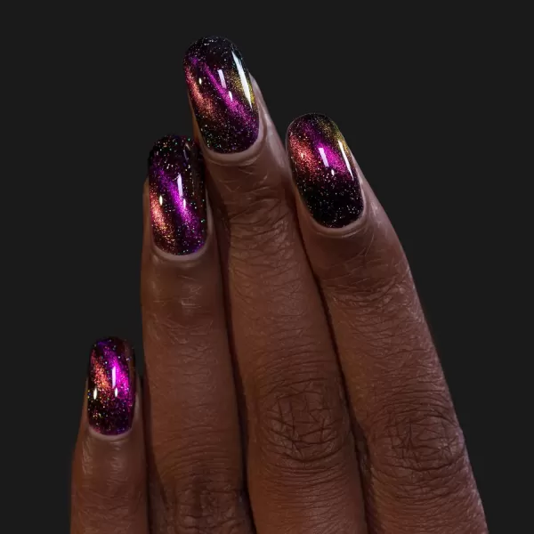 ILNP Jet Setter  BlackBased Pink Magnetic Holographic Nail PolishILNP Jet Setter  BlackBased Pink Magnetic Holographic Nail Polish