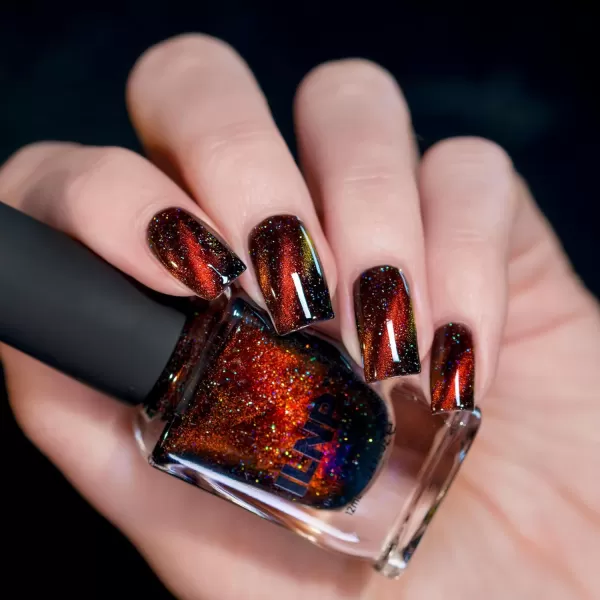 ILNP Roulette  BlackBased Red Magnetic Holographic Nail PolishILNP Roulette  BlackBased Red Magnetic Holographic Nail Polish