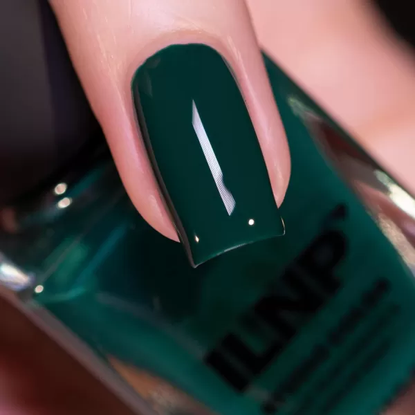 ILNP Pine  Everglade Green Studio Color Nail PolishILNP Pine  Everglade Green Studio Color Nail Polish