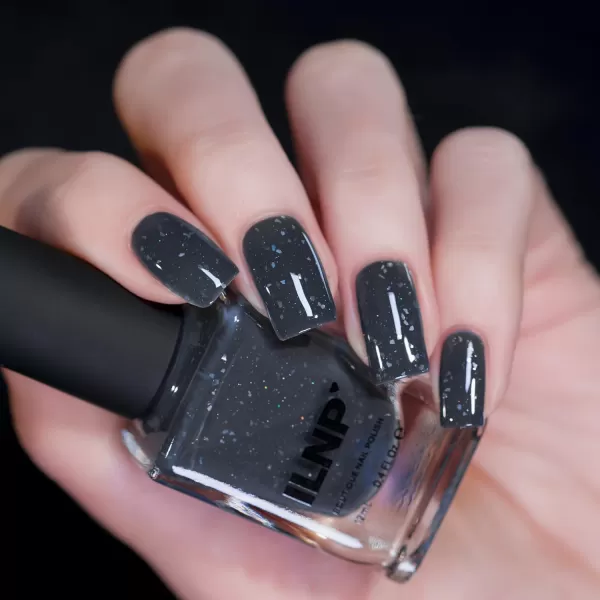 ILNP Thundercloud  Dark Grey Flakie Shimmer Nail PolishILNP Thundercloud  Dark Grey Flakie Shimmer Nail Polish