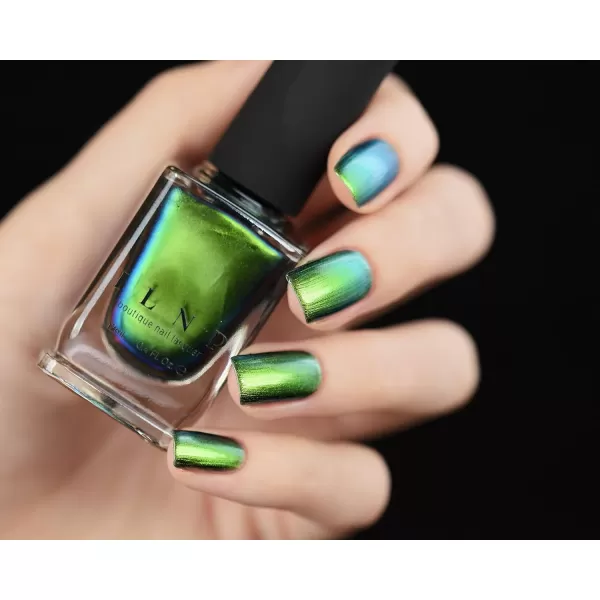 imageILNP Reminisce  Green Blue Color Shifting Ultra Chrome Nail Polish