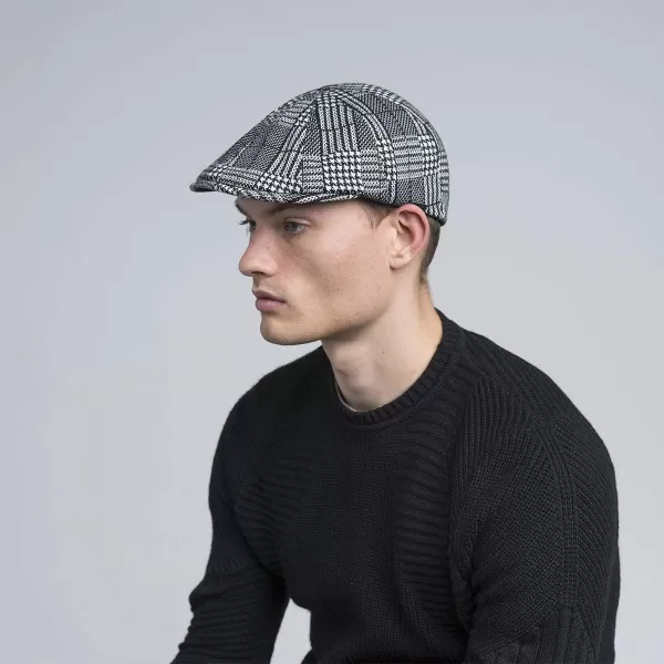 Kangol Pattern Flexfit Cap Black Plaid