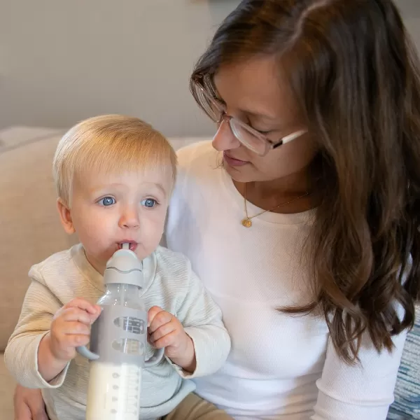 Dr. Brown's Milestones Narrow Sippy Straw Bottle, Spill-Proof with 100% Silicone Handles and Weighted Straw, 8 oz/250 mL, Green, 6m+