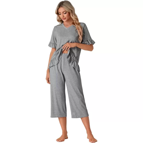 LYANER Women's Pajamas Set Short Sleeve Sleepwear and Capri Pants Loungewear Soft Pjs Sets