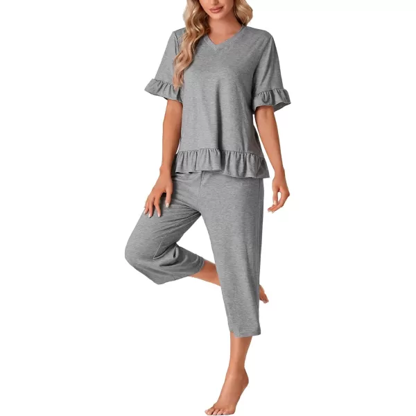 LYANER Women's Pajamas Set Short Sleeve Sleepwear and Capri Pants Loungewear Soft Pjs Sets