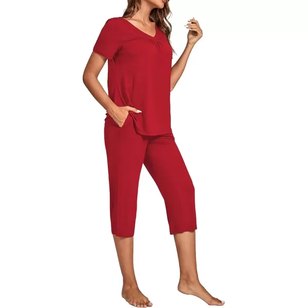 LYANER Women's Pajamas Set Soft Pleated Short Sleeve Top and Capri Lounge Pants Lounge Sleepwear PJs Set