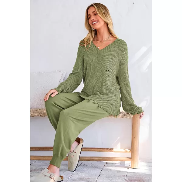 imagePRETTYGARDEN Womens 2 Piece Outfits 2023 Fall V Neck Ripped Knit Pullover Sweater And Long Pants Tracksuit SetArmy Green