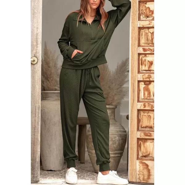 imagePRETTYGARDEN Womens 2 Piece Sweatsuits Set Long Sleeve Half Zip Pullover Sweatshirt Joggers Sweatpants Fall Outfits TracksuitArmy Green