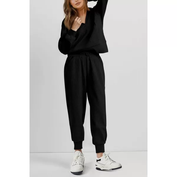 imagePRETTYGARDEN Womens 2 Piece Sweatsuits Set Long Sleeve Half Zip Pullover Sweatshirt Joggers Sweatpants Fall Outfits TracksuitBlack
